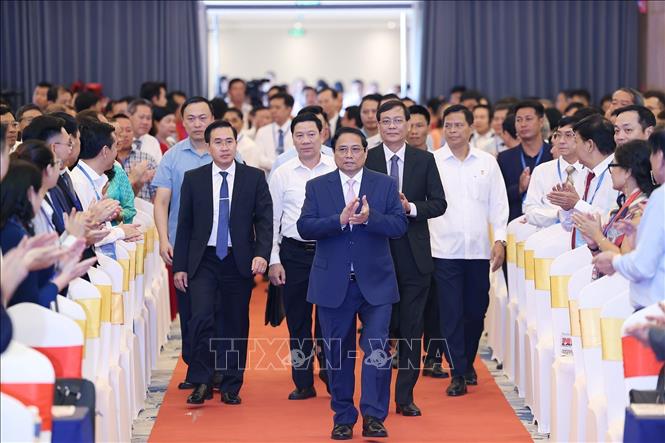 Thủ tướng Phạm Minh Chính đến dự Hội nghị công bố quy hoạch tỉnh Ninh Thuận. Ảnh: Dương Giang-TTXVN