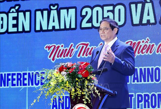 Thủ tướng Phạm Minh Chính phát biểu tại Hội nghị công bố quy hoạch tỉnh Ninh Thuận. Ảnh: Dương Giang-TTXVN