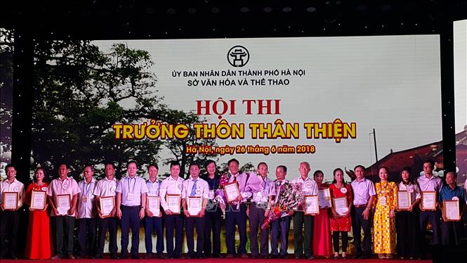 [26/06/2018 17:11:52] Trong ảnh: Lễ trao thưởng cho các thí sinh đoạt giải tại hội thi 
