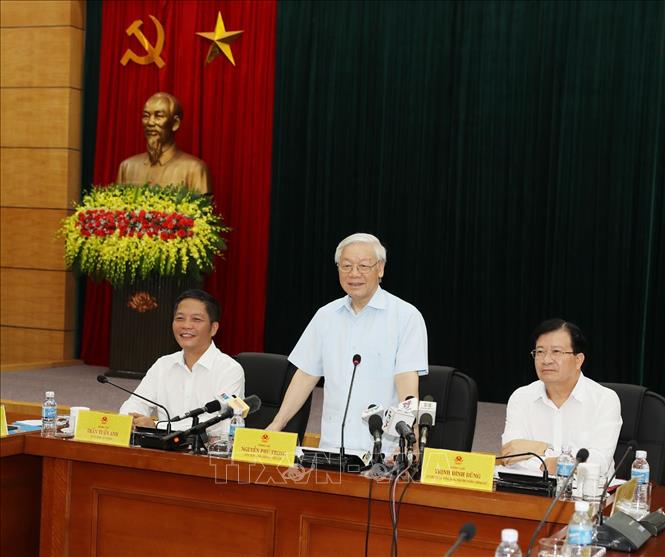  Trong ảnh : Tổng Bí thư Nguyễn Phú Trọng phát biểu tại buổi làn việc với Bộ Công thương. Ảnh : Trí Dũng - TTXVN