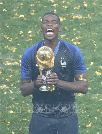 Trong ảnh: Cầu thủ Pháp Paul Pogba mừng chiến thắng sau trận chung kết World Cup 2018 giữa Pháp và Croatia ở Moskva, Nga ngày 15/7. Ảnh: THX/ TTXVN