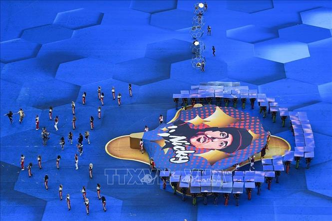 Trong ảnh: Các vũ công trình diễn tại lễ bế mạc World Cup 2018 ở sân vận động Luzhniki, thủ đô Moscow, Nga tối 15/7. Ảnh: AFP/TTXVN