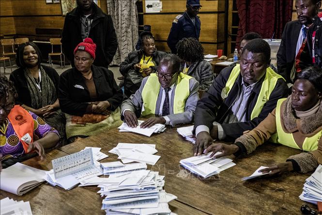 Zimbabwe Khẳng định Không Có Gian Lận Trong Bầu Cử Ảnh Thời Sự Quốc Tế Chính Trị Quân Sự 