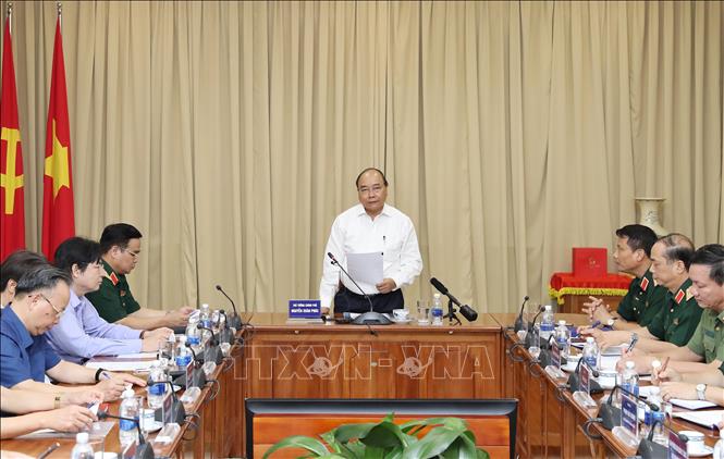 Trong ảnh: Thủ tướng Nguyễn Xuân Phúc phát biểu tại buổi làm việc với Ban quản lý Lăng Chủ tịch Hồ Chí Minh. Ảnh: Thống Nhất – TTXVN
