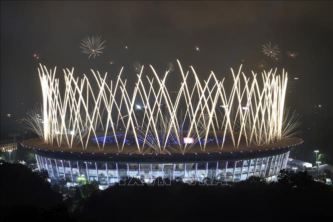 Trong ảnh: Màn pháo hoa rực rỡ trong lễ bế mạc Đại hội thể thao châu Á (ASIAD) 2018 tại sân vận động Gelora Bung Karno ở thủ đô Jakarta, Indonesia tối 2/9. Ảnh: AFP/TTXVN