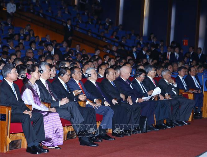 Trong ảnh: Các đại biểu tham dự phiên khai mạc toàn thể WEF ASEAN 2018. Ảnh: Thống Nhất – TTXVN
