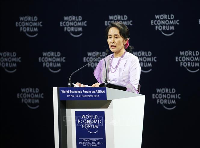 Trong ảnh: Cố vấn Nhà nước Myanmar Aung San Suu Kyi phát biểu tại Hội nghị. Ảnh: TTXVN