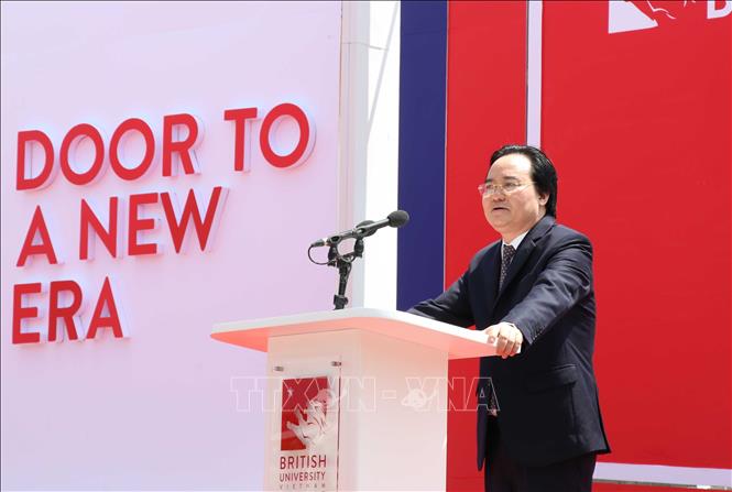 Trong ảnh: Bộ trưởng Bộ Giáo dục & Đào tạo, Phùng Xuân Nhạ phát biểu tại buổi lễ. Ảnh: Đinh Tuấn - TTXVN