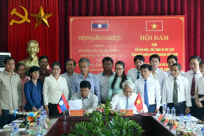 Trong ảnh: Lễ ký kết Biên bản thỏa thuận hợp tác. Ảnh: Phan Tuấn Anh - TTXVN