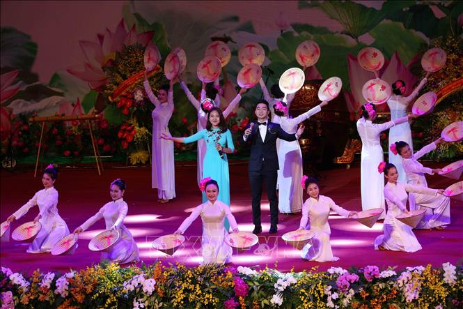 Photo: An art performance saluting the ASOSAI 14. VNA Photo