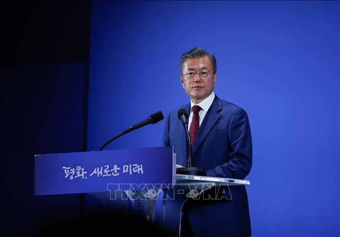 Trong ảnh: Tổng thống Hàn Quốc Moon Jae-in phát biểu tại cuộc họp báo ở Seoul ngày 20/9. Ảnh: THX/TTXVN