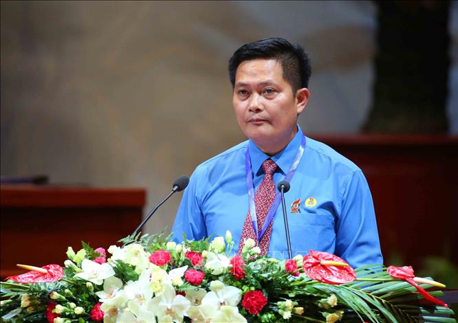 Trong ảnh: Ông Vương Duy Khánh, Đại diện Công đoàn Công thương Việt Nam trình bày tham luận. Ảnh: TTXVN