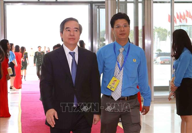 Trong ảnh: Đồng chí Nguyễn Văn Bình, Ủy viên Bộ Chính trị, Bí thư Trung ương Đảng, Trưởng Ban Kinh tế Trung ương đến dự Đại hội. Ảnh: TTXVN