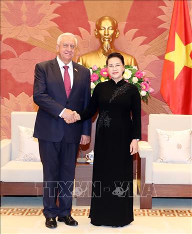 Photo: National Assembly Chairwoman Nguyen Thi Kim Ngan (R) and Chairman of the Council of the Republic of Belarus Mikhail Myasnikovich (L). VNA Photo: Trọng Đức