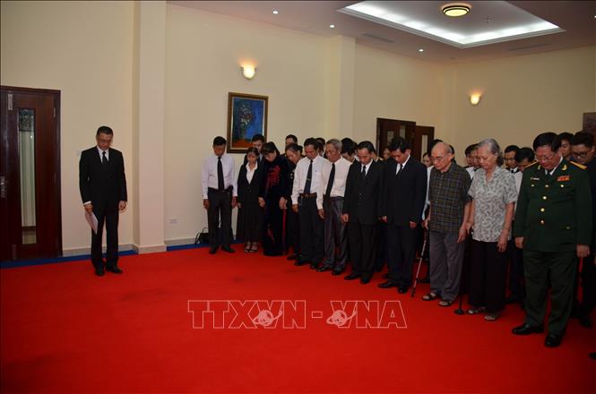 Trong ảnh: Quang cảnh lễ viếng Chủ tịch nước Trần Đại Quang tại Đại sứ quán Việt Nam ở thủ đô Phnom Penh. Ảnh: Minh Hưng – Chanh Đa P/v TTXVN tại Campuchia
