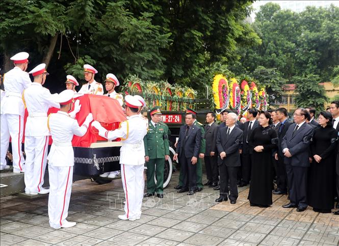 Trong ảnh: Tổng Bí thư Nguyễn Phú Trọng, Chủ tịch Quốc hội Nguyễn Thị Kim Ngân cùng nhiều đồng chí lãnh đạo, nguyên lãnh đạo Đảng, Nhà nước dự Lễ truy điệu và đưa tang Chủ tịch nước Trần Đại Quang. Ảnh: Trọng Đức - TTXVN