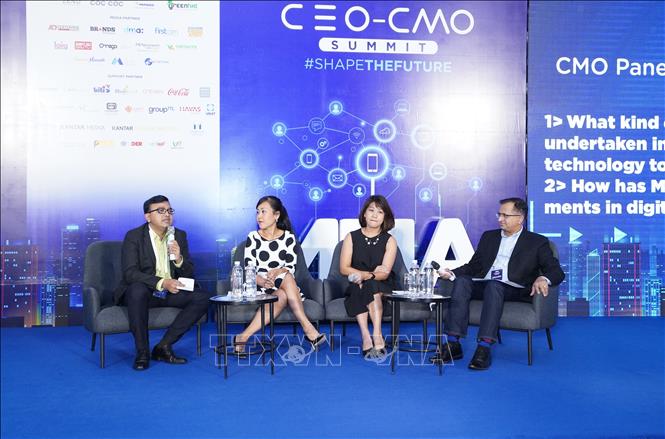 Trong ảnh: Phiên thảo luận của Hội nghị CEO & CMO Việt Nam 2018 có sự tham gia của nhiều chuyên gia, doanh nghiệp trong và ngoài nước. Ảnh: Mỹ Phương – TTXVN