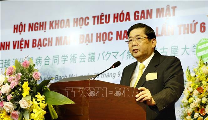 Trong ảnh: Giaos sư Goto Hedemi – Đại học Nagoya (Nhật Bản) phát biểu tại hội nghị khoa học. Ảnh: Dương Ngọc – TTXVN.