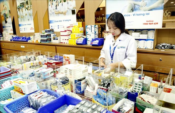 Trong ảnh: Bệnh viện Đa khoa tỉnh Bình Định đảm bảo đủ thuốc phục vụ người bệnh. Ảnh: Dương Ngọc – TTXVN