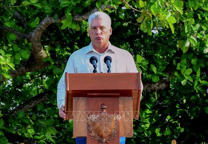 Trong ảnh: Chủ tịch Cuba Miguel Diaz-Canel phát biểu tại một sự kiện ở Manzanillo, tỉnh Granma ngày 10/10/2018. Ảnh: AFP/TTXVN