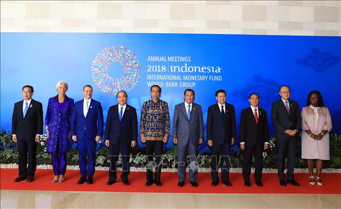 Trong ảnh: Thủ tướng Nguyễn Xuân Phúc và các trưởng đoàn tham dự hội nghị. Ảnh: Thống Nhất –TTXVN
