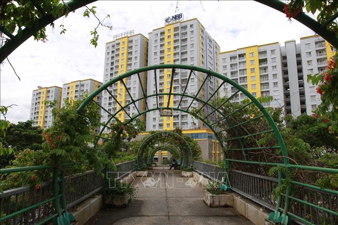 Trong ảnh: Chung cư Carina Plaza (Quận 8 – Thành phố Hồ Chí Minh) sau khi hoàn tất cải tạo, sửa chữa và có thông báo kết luận của Cục Giám định Nhà nước về Chất lượng Công trình Xây dựng thuộc Bộ Xây dựng. Ảnh: Thanh Vũ - TTXVN
