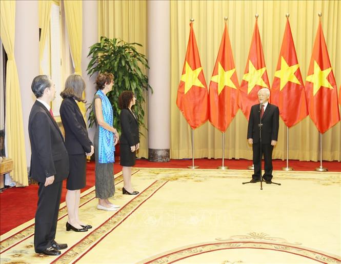 Trong ảnh: Tổng Bí thư, Chủ tịch nước Nguyễn Phú Trọng phát biểu chúc mừng các Đại sứ nhân nhiệm kỳ công tác tại Việt Nam. Ảnh: Trí Dũng – TTXVN