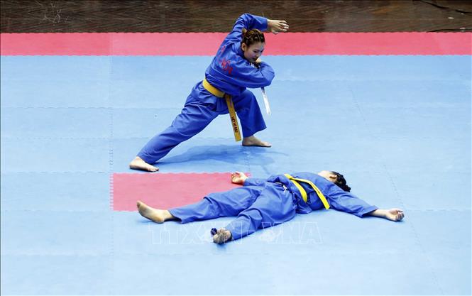Trong ảnh: Hai VĐV đoàn Hà Nội là Nguyễn Thị Ninh và Bùi Thị Thủy giành thứ hạng cao nhất với 265 điểm. Ảnh: Quang Quyết-TTXVN
