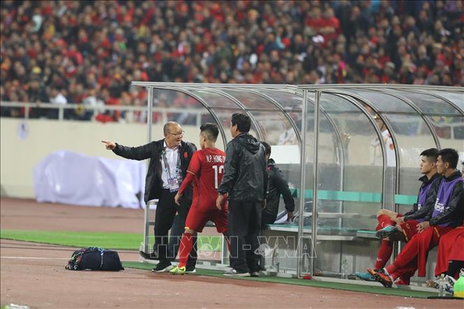 Photo: Korean coach Park Hang-seo of the Vietnamese team during the match. VNA Photo