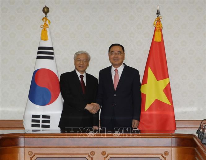 Trong ảnh: Tổng Bí thư Nguyễn Phú Trọng hội kiến Thủ tướng Hàn Quốc Jung Hong-won trong chuyến thăm cấp Nhà nước tới Hàn Quốc, ngày 2/10/2014, tại Thủ đô Seoul. Ảnh: Trí Dũng – TTXVN