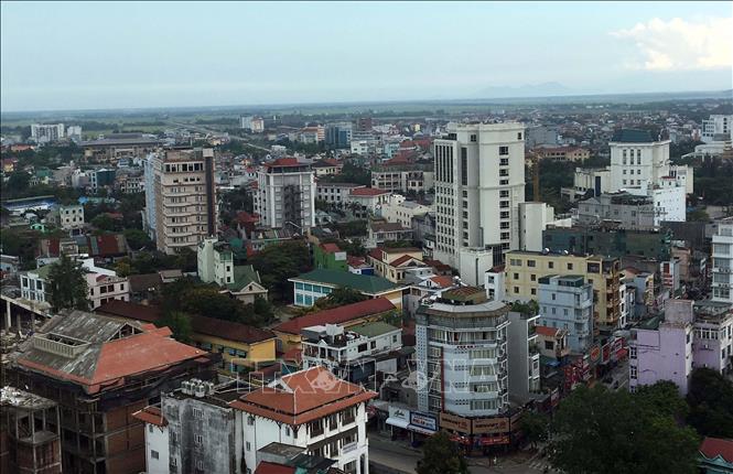 Trong ảnh: Huế ngày càng đổi mới, phát triển thành đô thị hiện đại, văn minh, xanh, sạch, đẹp.
Ảnh: Quốc Việt - TTXVN