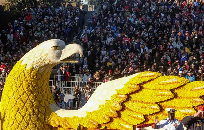 Trong ảnh: Xe hoa tại Lễ hội hoa hồng ở Pasadena, California, Mỹ ngày 1/1/2019. Ảnh: THX/ TTXVN