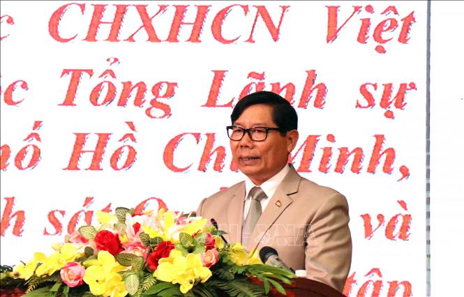 Trong ảnh: Ông Im Hen, Tổng lãnh sự Campuchia tại Thành phố Hồ Chí Minh phát biểu tại buổi họp mặt.
Ảnh: Xuân Khu-TTXVN