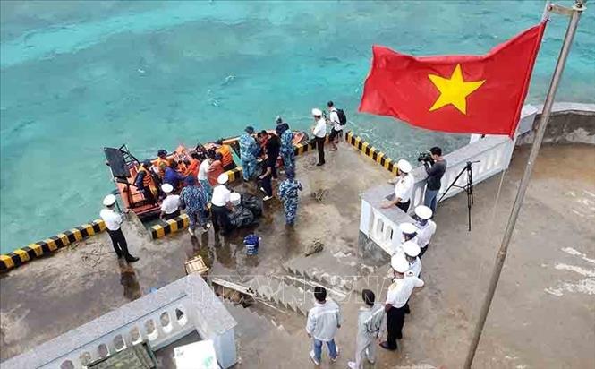 Biển đảo Việt Nam: Đảo Đá Lát - Ảnh thời sự trong nước - Nội chính ...