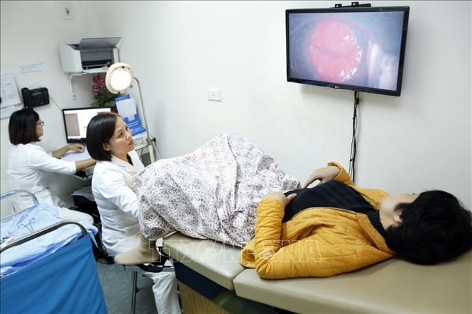 Trong ảnh: Hệ thống phòng khám Marie Stopes tại Hà Nội cung cấp dịch vụ y tế chất lượng cao trong lĩnh vực kế hoạch hóa gia đình, chăm sóc sức khỏe sinh sản và tầm soát ung thư cho phụ nữ Ảnh: Dương Ngọc -TTXVN