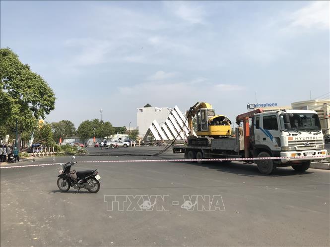 Trong ảnh: Hiện trường vụ tai nạn. Ảnh: Thanh Tân-TTXVN