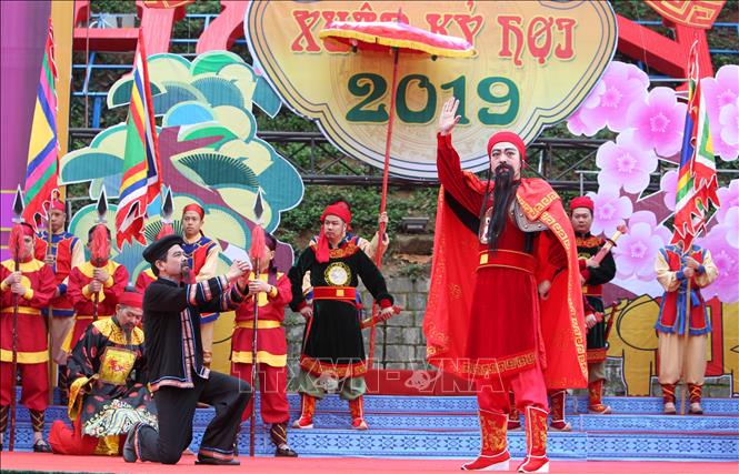 Trong ảnh: Tái hiện sử thi trong Lễ khai mạc. Ảnh: Quốc Khánh - TTXVN