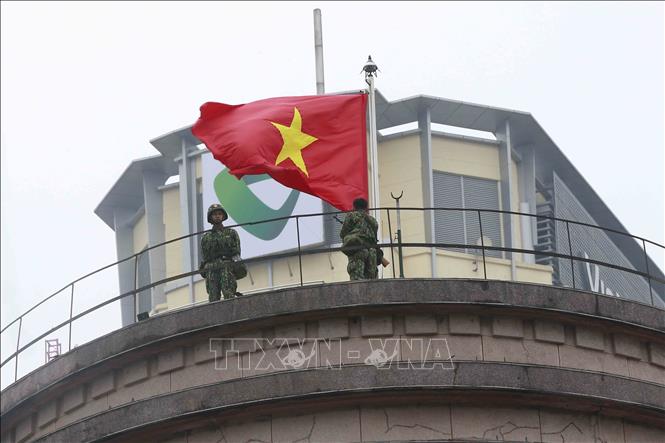 Photo: Police guard to ensure security for DPRK-USA summit. VNA Photo: Doãn Tấn