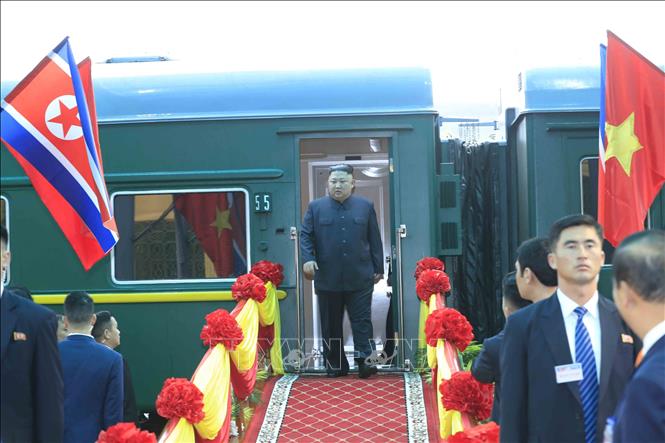 Photo: DPRK Chairman Kim Jong-un arrives at the Dong Dang Railway Station. VNA Photo: Nhan Sáng