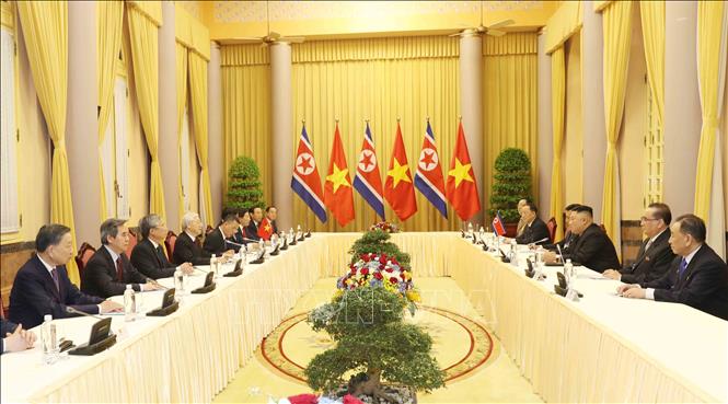 Photo: A view of the talks between Party General Secretary, President Nguyen Phu Trong and DPRK Chairman Kim Jong-un. VNA Photo: Trí Dũng