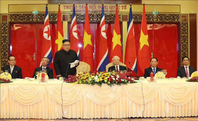 Trong ảnh: Chủ tịch Triều Tiên Kim Jong-un đọc diễn văn đáp từ. Ảnh: Trí Dũng - TTXVN