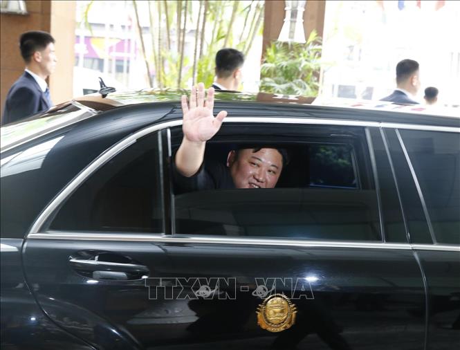 Photo: DPRK Chairman Kim Jong-un leaves the Melia Hanoi Hotel. VNA Photo
