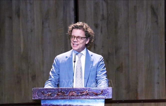 Photo: Swedish Ambassador to Vietnam Pereric Hogberg addresses the even. VNA Photo; Xuân Khu