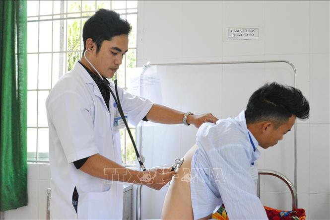 Trong ảnh: Bệnh nhân điều trị sốt rét tại bệnh viện Đa khoa 333 (Ea Kar, Đắk Lắk). Ảnh: Nguyễn Tuấn Anh – TTXVN