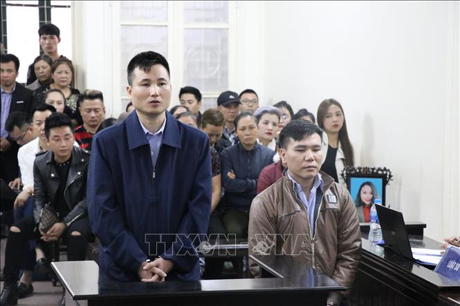 Trong ảnh: Bị cáo Phạm Đức Thế khai báo trước Tòa. Ảnh: Kim Anh – TTXVN