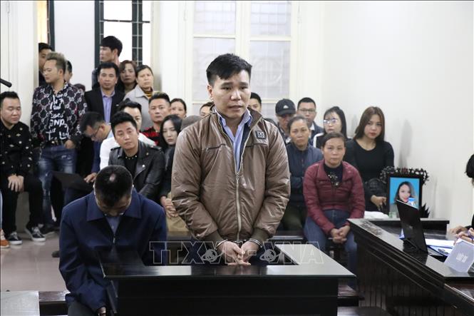 Trong ảnh: Bị cáo Châu Việt Cường bị tuyên án 13 năm tù về tội 