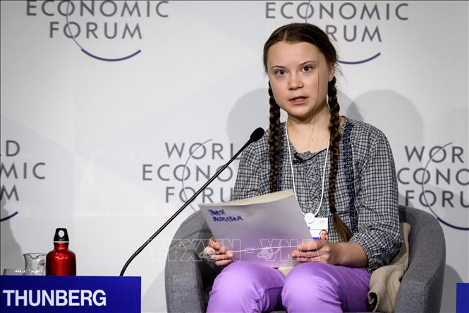 Trong ảnh: Nữ sinh người Thụy Điển Greta Thunberg phát biểu tại Diễn đàn Kinh tế thế giới WEF ở Davos, Thụy Sĩ, ngày 25/1/2019. Ảnh: AFP/ TTXVN