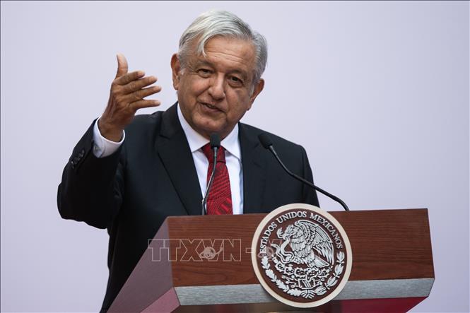Trong ảnh: Tổng thống Mexico Andres Manuel Lopez Obrador phát biểu tại Mexico City ngày 11/3. Ảnh: AFP/TTXVN