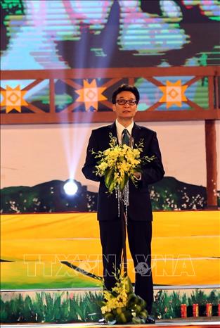 Photo: Deputy Prime Minister Vu Duc Dam speaks at the festival's opening ceremony. VNA Photo: Phan Tuấn Anh