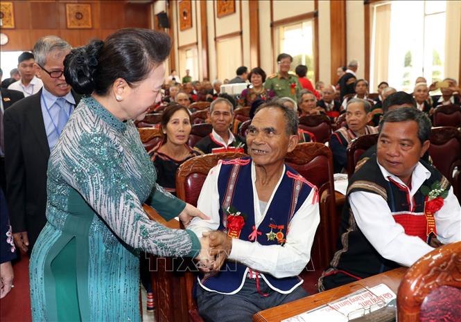 Trong ảnh: Chủ tịch Quốc hội Nguyễn Thị Kim Ngân với các đại biểu. Ảnh: Trọng Đức - TTXVN
